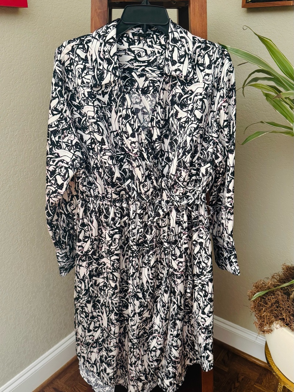 Beautiful like new professional dress